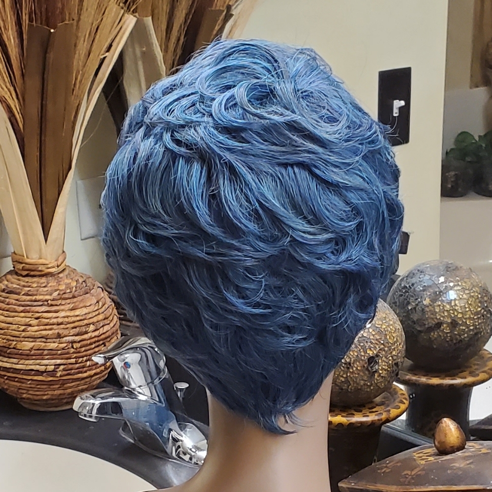 Blue Envy Short Synthetic Wig - Picture 3 of 7